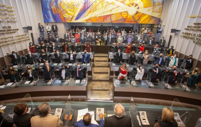 Luchadores sociales cuestionan el desempeño de los diputados en Sonora Luchadores sociales cuestionan el desempeño de los diputados en Sonora