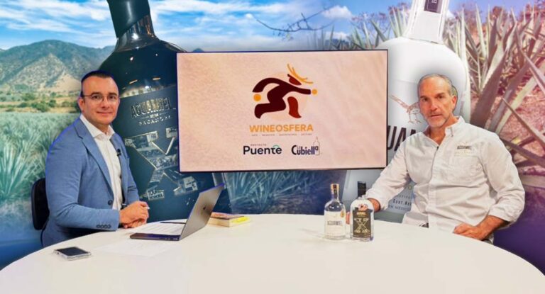 Bacanora de Sonora destaca en National Geographic y celebra 10 años de Aguamiel Bacanora de Sonora destaca en National Geographic y celebra 10 años de Aguamiel