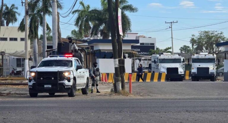 Riña en penal de Sinaloa deja varios muertos y heridos