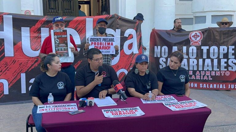 STAUS retoma diálogo con la Unison tras plantón, pero huelga continúa vigente STAUS retoma diálogo con la Unison tras plantón, pero huelga continúa vigente