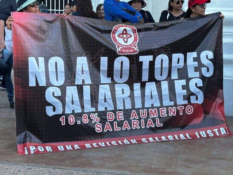 Maestros de la UNISON mantienen movilizaciones en Hermosillo Maestros de la UNISON mantienen movilizaciones en Hermosillo