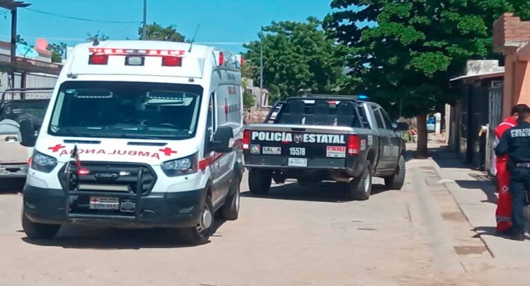 Menor motociclista resulta lesionado tras choque con sedán en Hermosillo