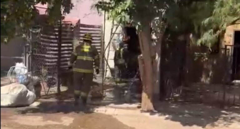 Incendian vivienda en colonia Dunas al norponiente de Hermosillo tras reportes de disparos Incendian vivienda en colonia Dunas al norponiente de Hermosillo tras reportes de disparos
