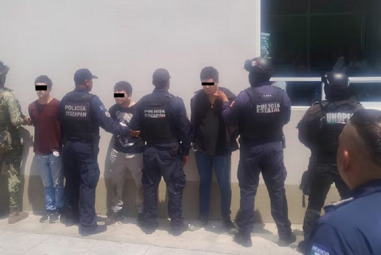 Detienen a tres presuntos miembros del Cártel de Caborca en Sonora