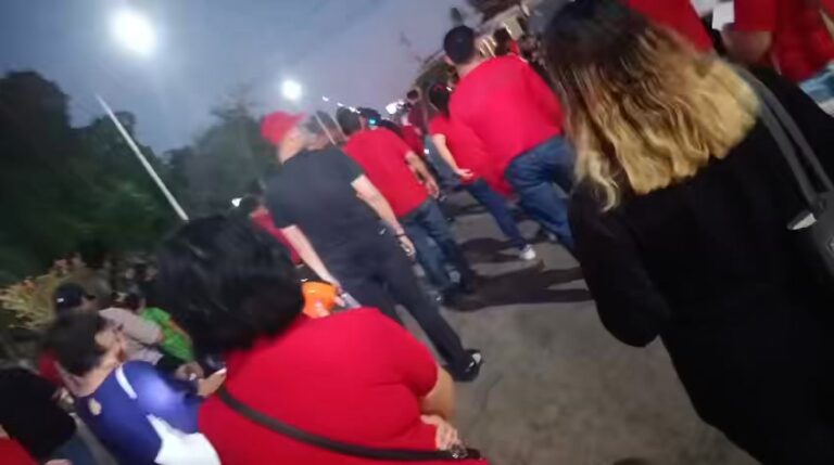 Maestros de Empalme realizan protesta para exigir atención de autoridades