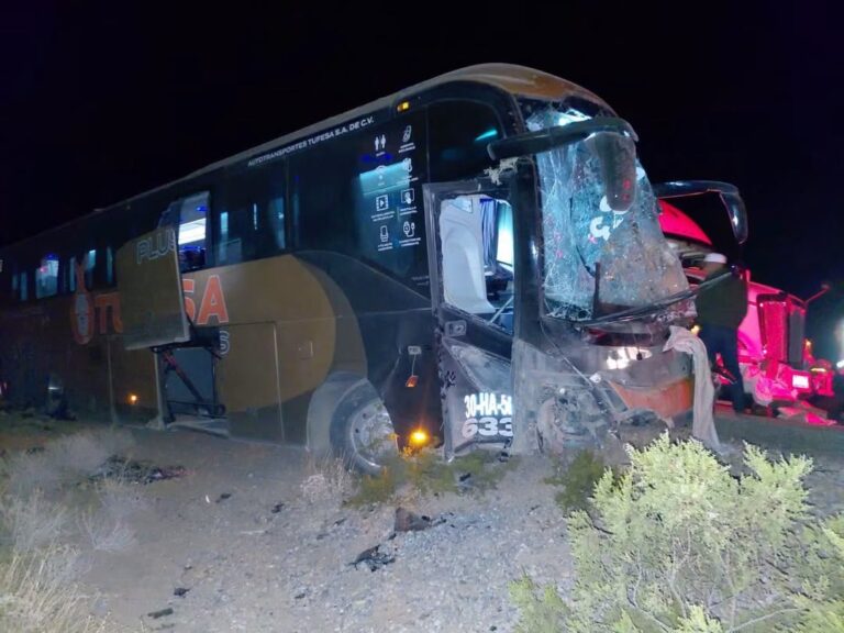 Accidente en carretera San Luis-Sonoyta deja tres heridos graves