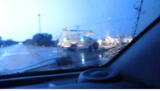 Tormenta intensa provoca apagones y crecidas en el sur de Sonora