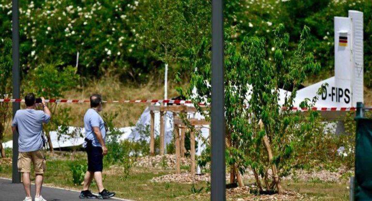 Accidente de avión de paracaidismo en Francia deja 11 muertos