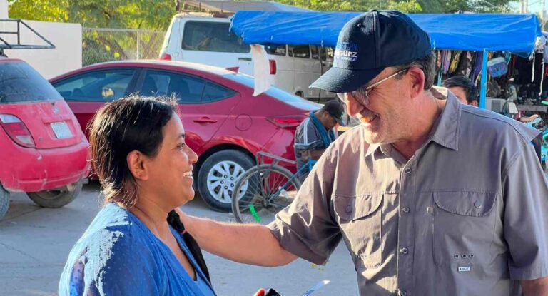 Agustín Rodríguez fortalece vínculo con familias de Miguel Alemán en Hermosillo
