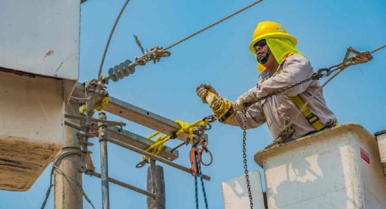 CFE suspenderá el suministro eléctrico por dos horas en varias localidades de Sonora