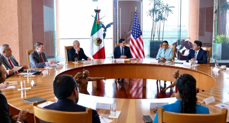 México y Estados Unidos refuerzan cooperación migratoria y combaten tráfico de personas