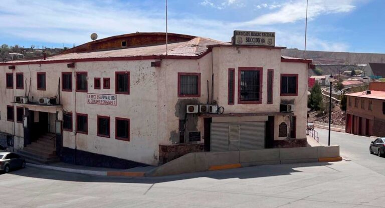 Mineros retirados de Cananea expresan respaldo al gobernador Alfonso Durazo