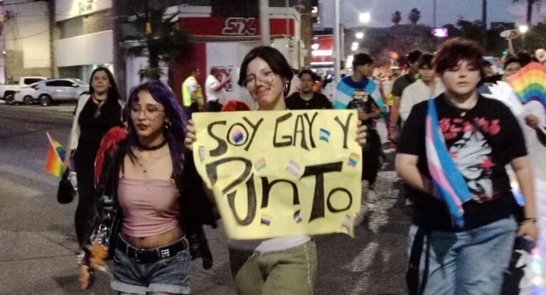Marcha del orgullo LGBTQ+ 2026 recorrió de la zona hotelera al Museo de la Unison en Hermosillo