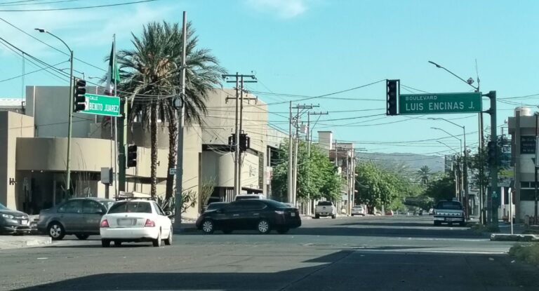 Fallas en semáforos afectan la zona centro de Hermosillo