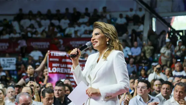 Lorenia Valles resalta 29 reformas constitucionales en su informe legislativo