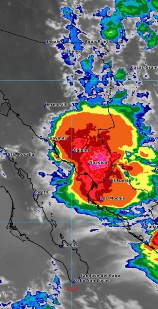 Fuerte tormenta afecta el sur de Sonora con lluvias en varios municipios