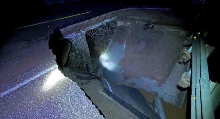 Lluvias provocan colapso de puente y cierre de carretera Agua Prieta-Janos entre Sonora y Chihuahua