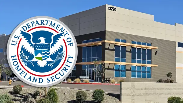 Detienen apertura de nuevo centro de detención para migrantes en Arizona