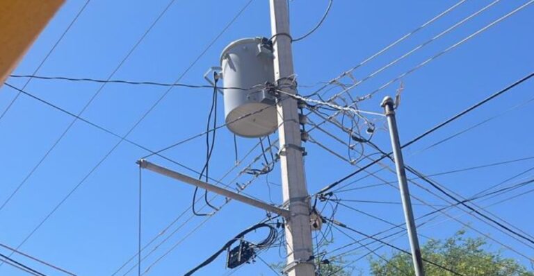 Habitantes del ejido El Tazajal denuncian fallas constantes en el suministro eléctrico