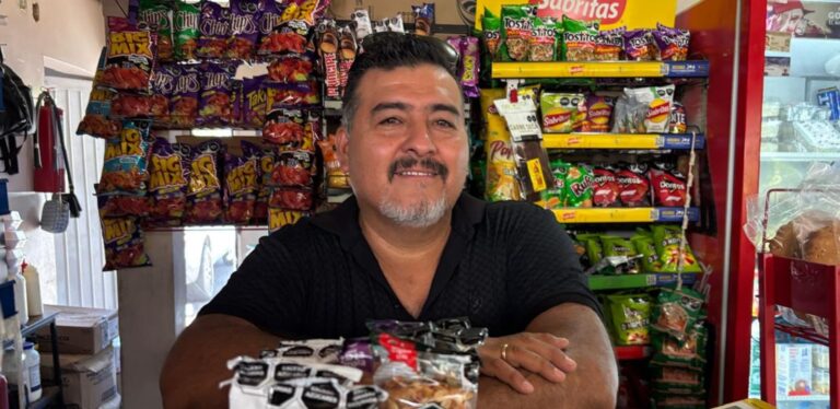 Ernesto Navarro otorgará 30 becas alimentarias a estudiantes de la Universidad de Sonora