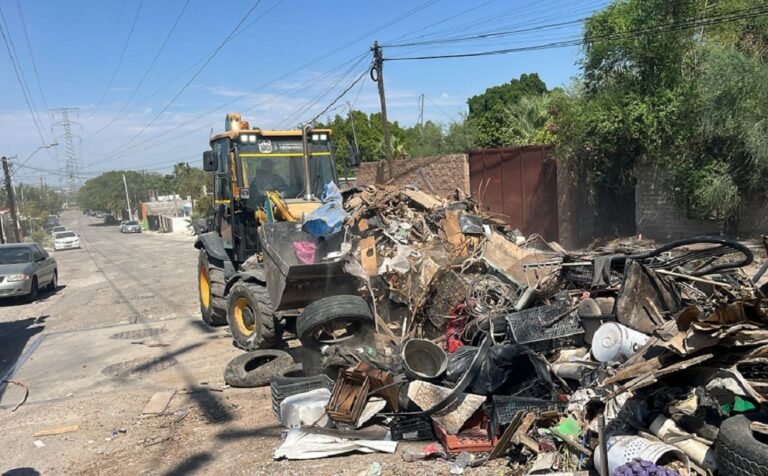 Gobierno de Hermosillo retira 40 toneladas de cacharros en jornadas contra el dengue