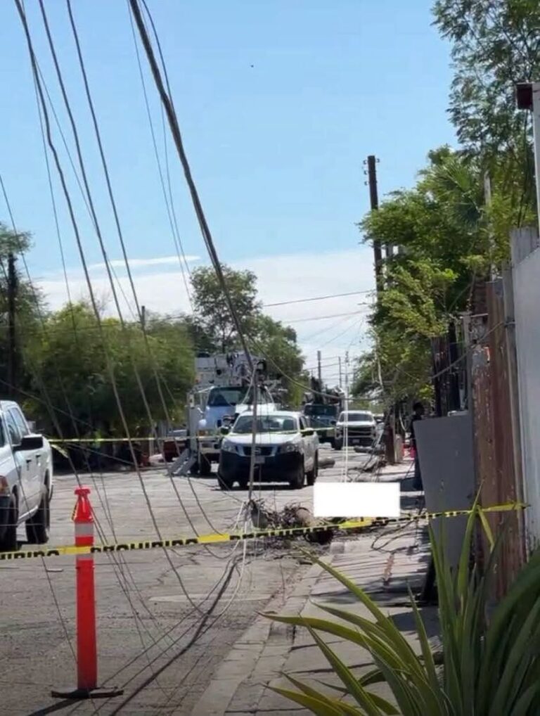 Muere trabajador al caer de poste en labores de mantenimiento en Mexicali