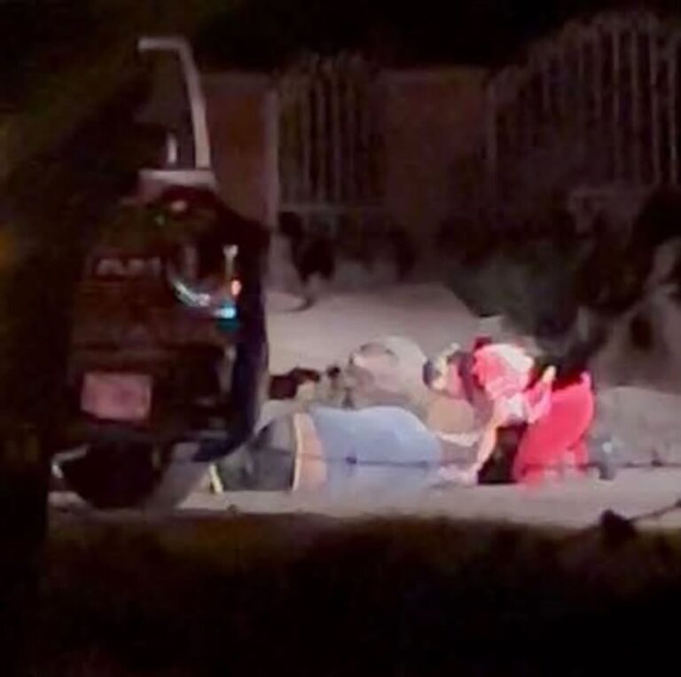 Joven gravemente lesionado tras accidente en motocicleta en colonia Nacozari, Etchojoa