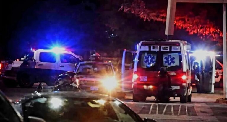 Asesinan a dos mujeres en motocicleta en la colonia Los Sauces de Morelia