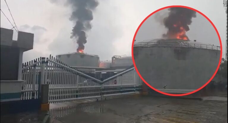 Controlan incendio en terminal de Pemex en Coatzacoalcos sin lesionados