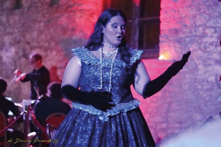 María Li Ferrales brilla en La Traviata en Sicilia con apoyo del Gobierno de Sonora