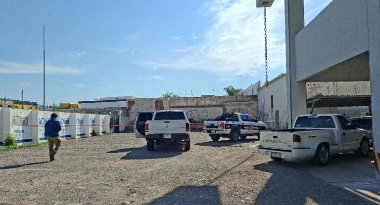 Encuentran sin vida a hombre en estacionamiento del Banco Santander en Hermosillo