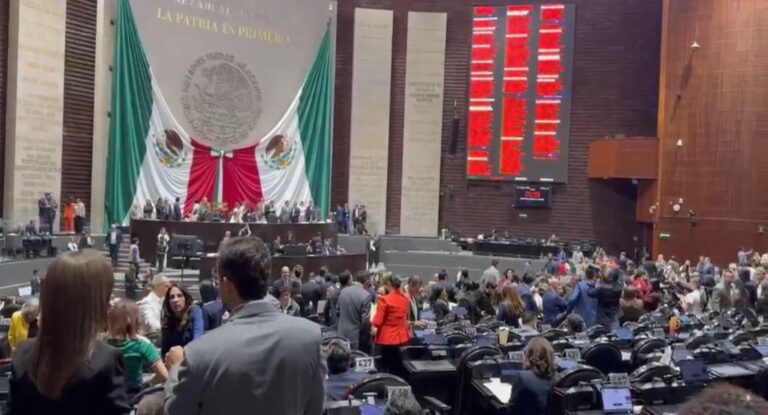 Aprueban reforma que elimina doble nacionalidad para aspirantes a la Presidencia y gubernaturas