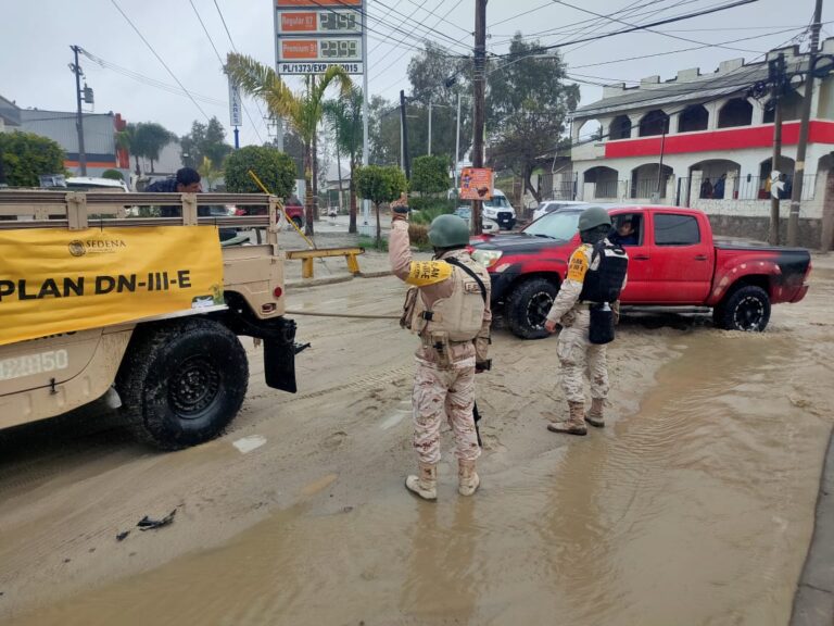 Ejército y Guardia Nacional aplican Plan DN-III-E por huracán Polo en Jalisco y Colima