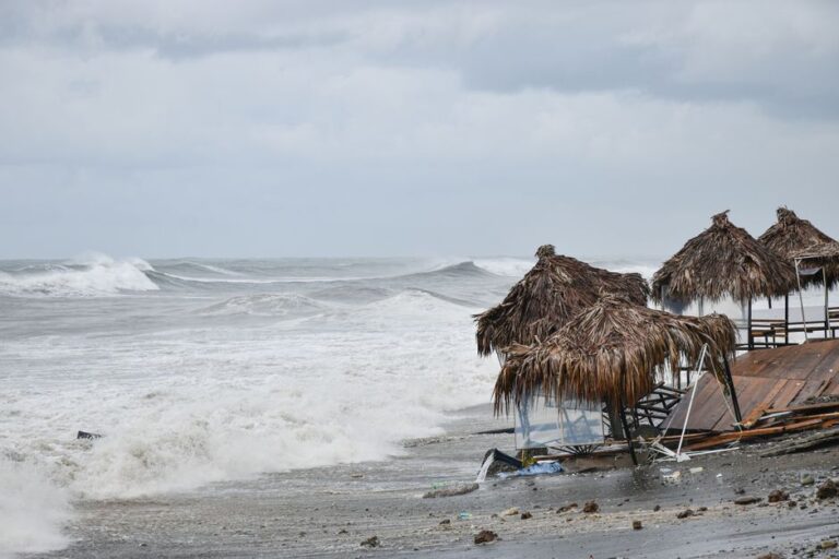 México actualizará sistema de alertas celulares para incluir fenómenos naturales en 2026