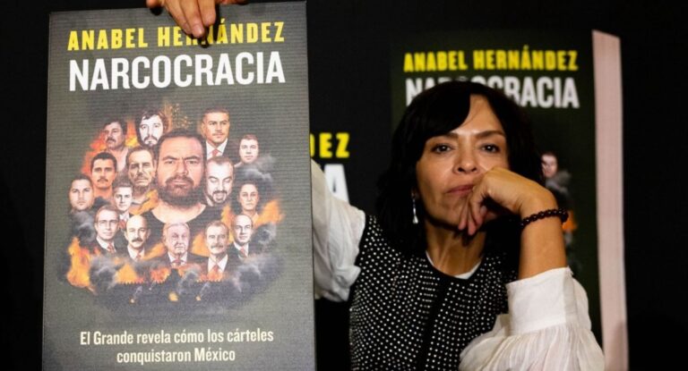 Anabel Hernández presenta ‘Narcocracia’ y denuncia fusión entre Estado y cárteles