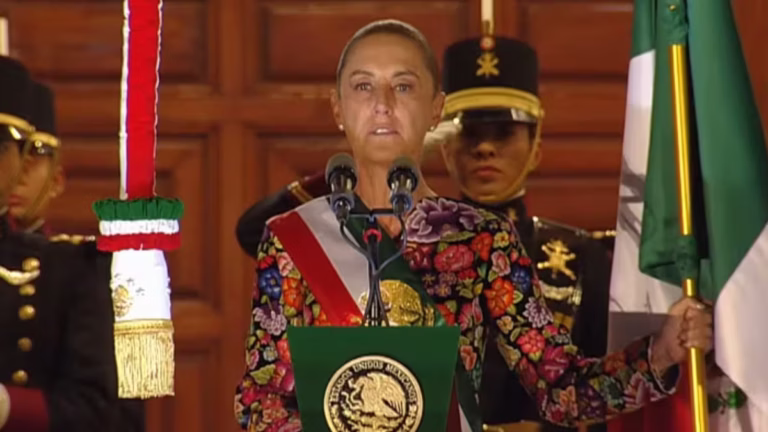 Claudia Sheinbaum encabeza el Grito de Independencia 2026 en Palacio Nacional