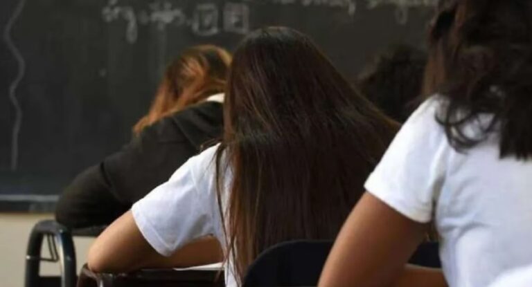 Tres alumnas consumen presunta droga en secundaria de Monterrey; investigan posible narcomenudeo