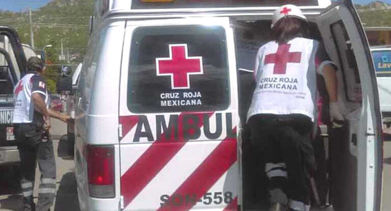 Dos personas gravemente heridas tras choque múltiple en carretera Empalme-Ciudad Obregón
