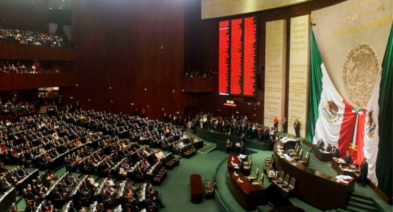 Senado aprueba reformas con nuevas sanciones por piratería y uso fraudulento de identidad