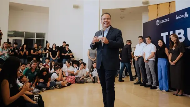 Inauguran en Hermosillo la exposición internacional TIBURONES en MUSAS