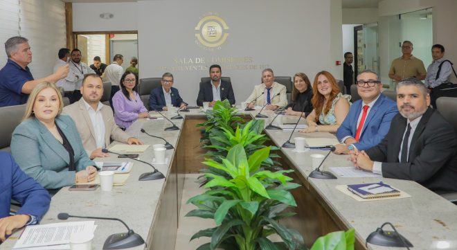 Titulares de órganos internos de control entregan informes anuales ante Congreso de Sonora