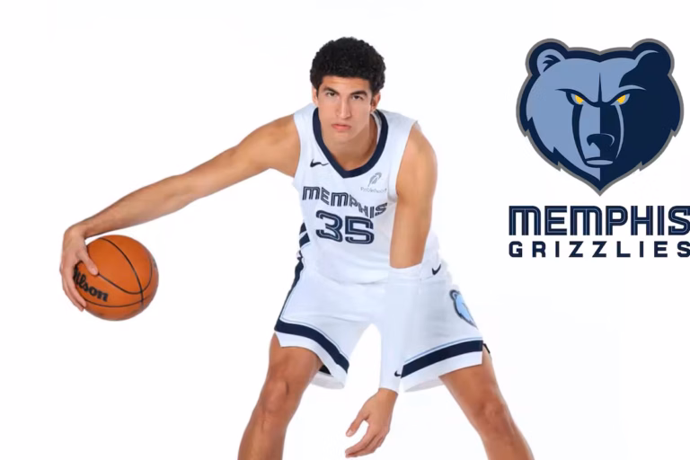 Karim López queda fuera ante Sacramento Kings por lesión en la rodilla