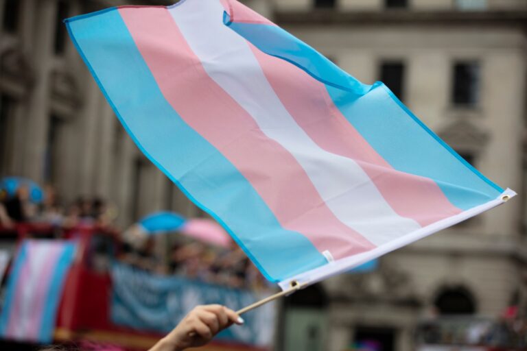 Piden justicia restaurativa tras agresión a estudiante trans en Hermosillo