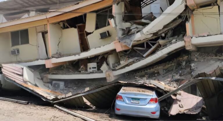 Fuerte sismo de magnitud 7.6 sacude Panamá y Costa Rica; emiten alerta de tsunami