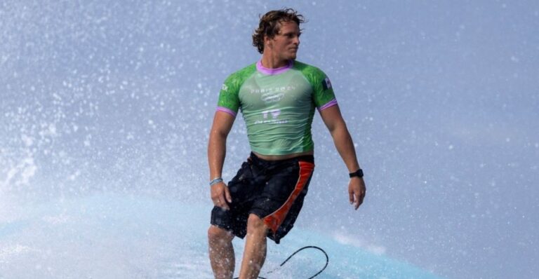 World Surf League suspende a Alan Cleland por presunta agresión sexual