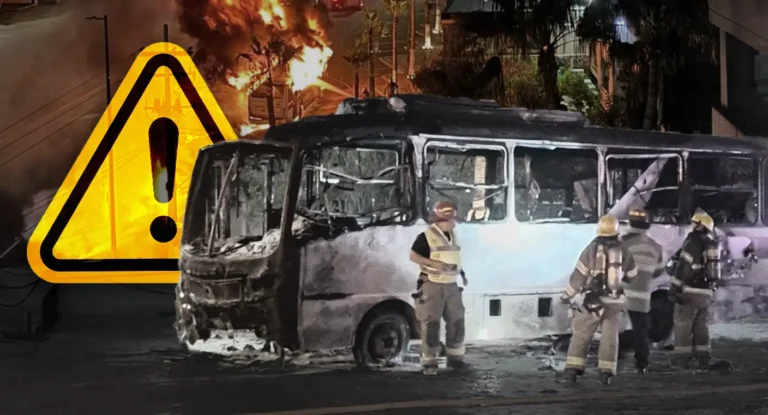 Incendios consumen camiones de transporte público en Hermosillo