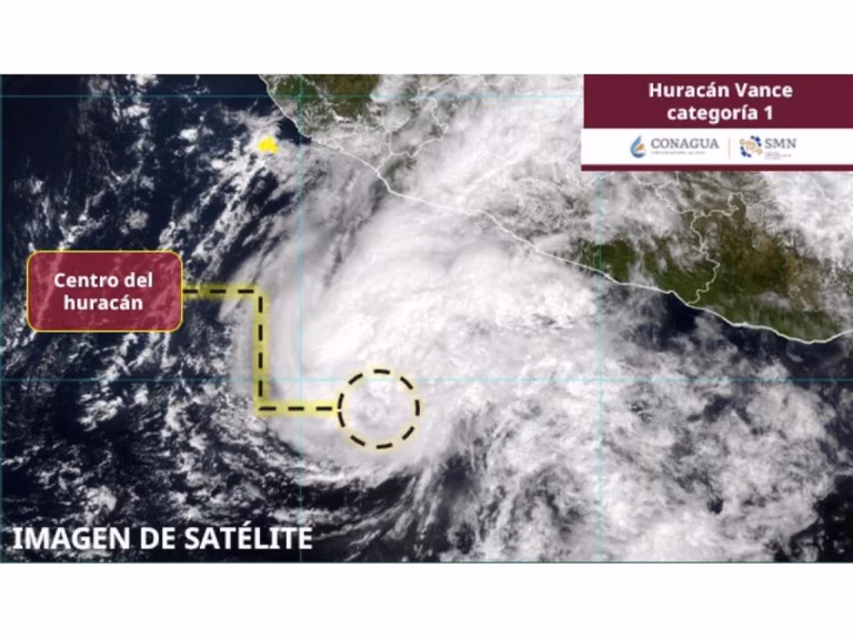 Protección Civil despliega operativo por huracán Vance en cinco estados del Pacífico