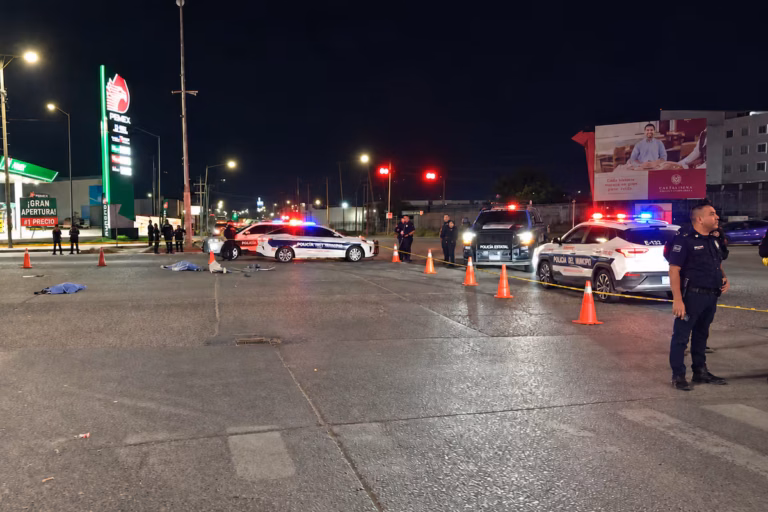 Cuatro muertos y varios lesionados tras choque en bulevar Kino de Hermosillo